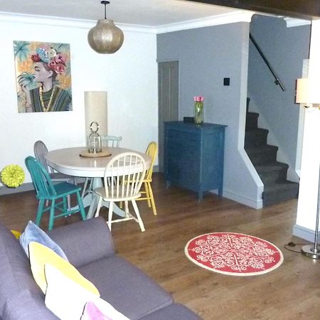 A Wonderful Place In The Hub Of The City, Yet On The Edge Of The Countryside Salisbury Zewnętrze zdjęcie